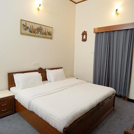 The Edgeworth Bed & Breakfast Shimla Exterior photo